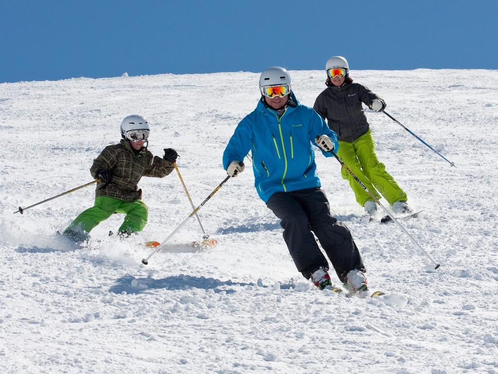 Perisher Manor Hotel Perisher Valley Bagian luar foto